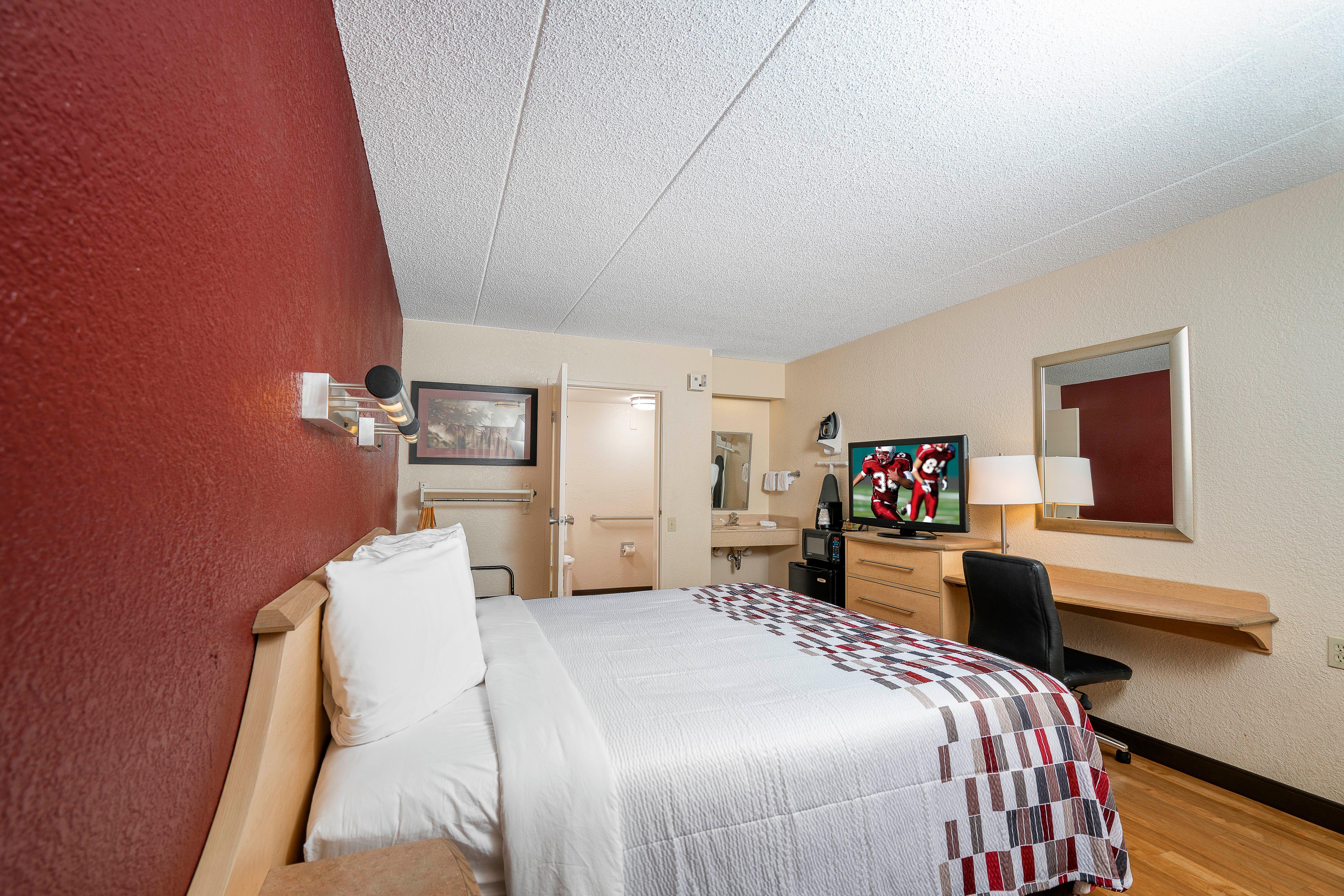 Red Roof Inn Philadelphia - Oxford Valley Langhorne Ngoại thất bức ảnh