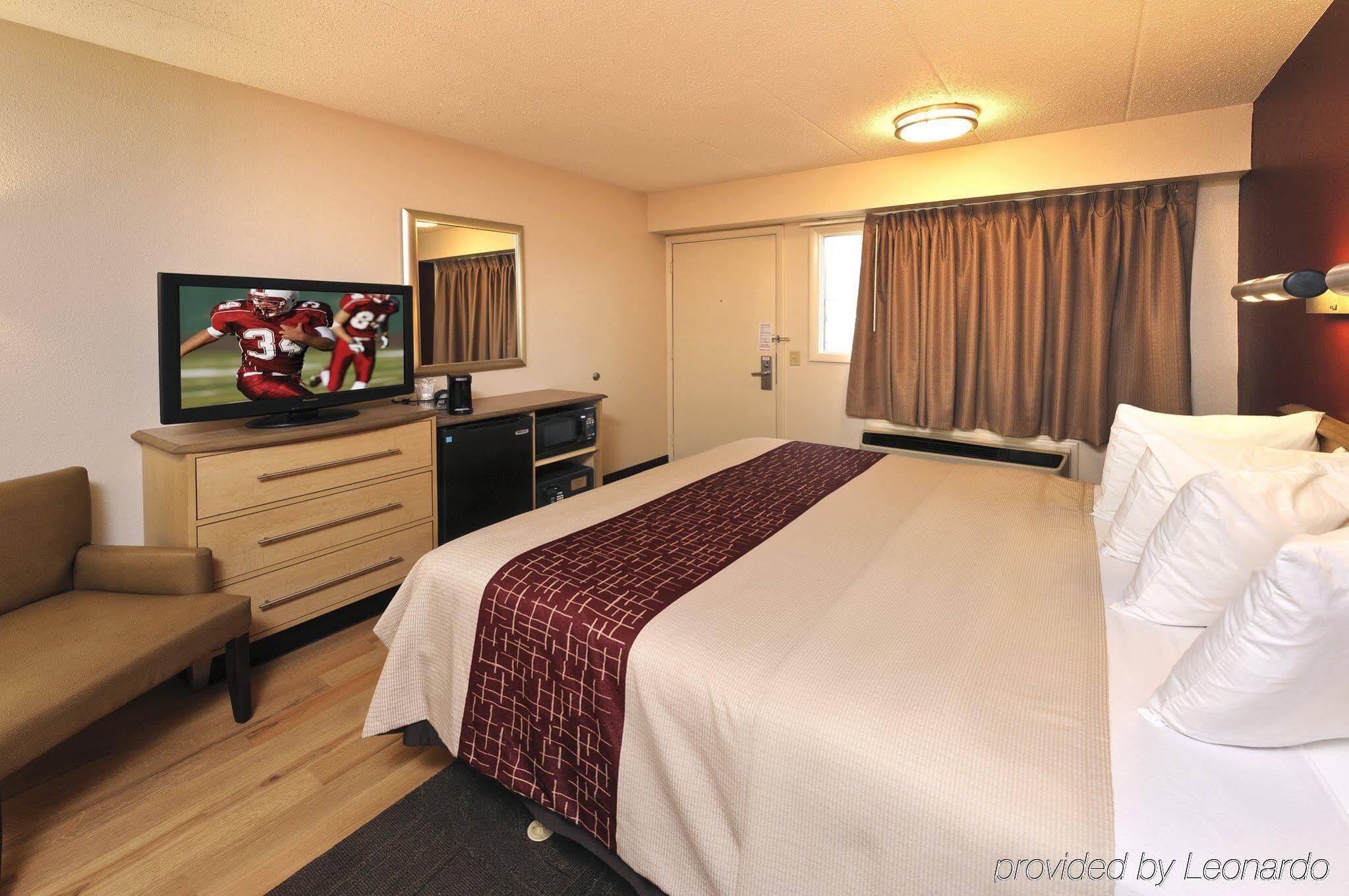 Red Roof Inn Philadelphia - Oxford Valley Langhorne Ngoại thất bức ảnh